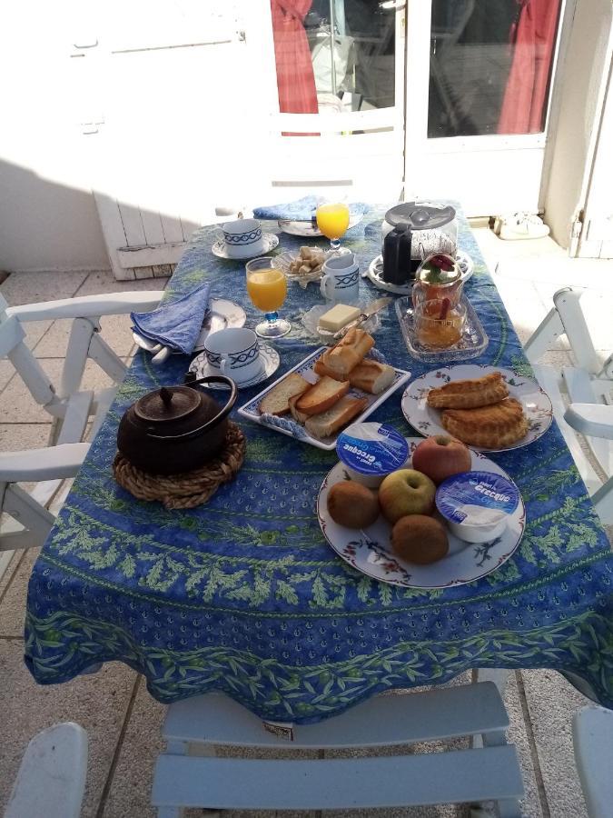 La Meyssonnie Bed & Breakfast Damiatte Bagian luar foto